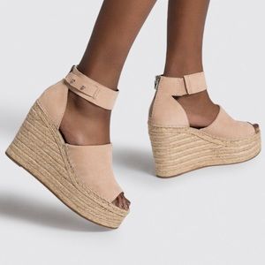 DOLCE VITA WEDGE